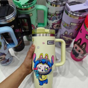 termo quencher 1200ml acero frio calor  labubu