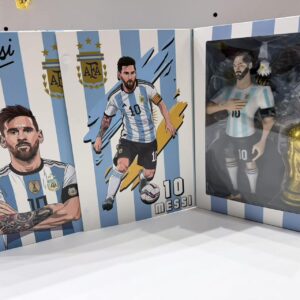 Messi figura en caja con tapa 30cm